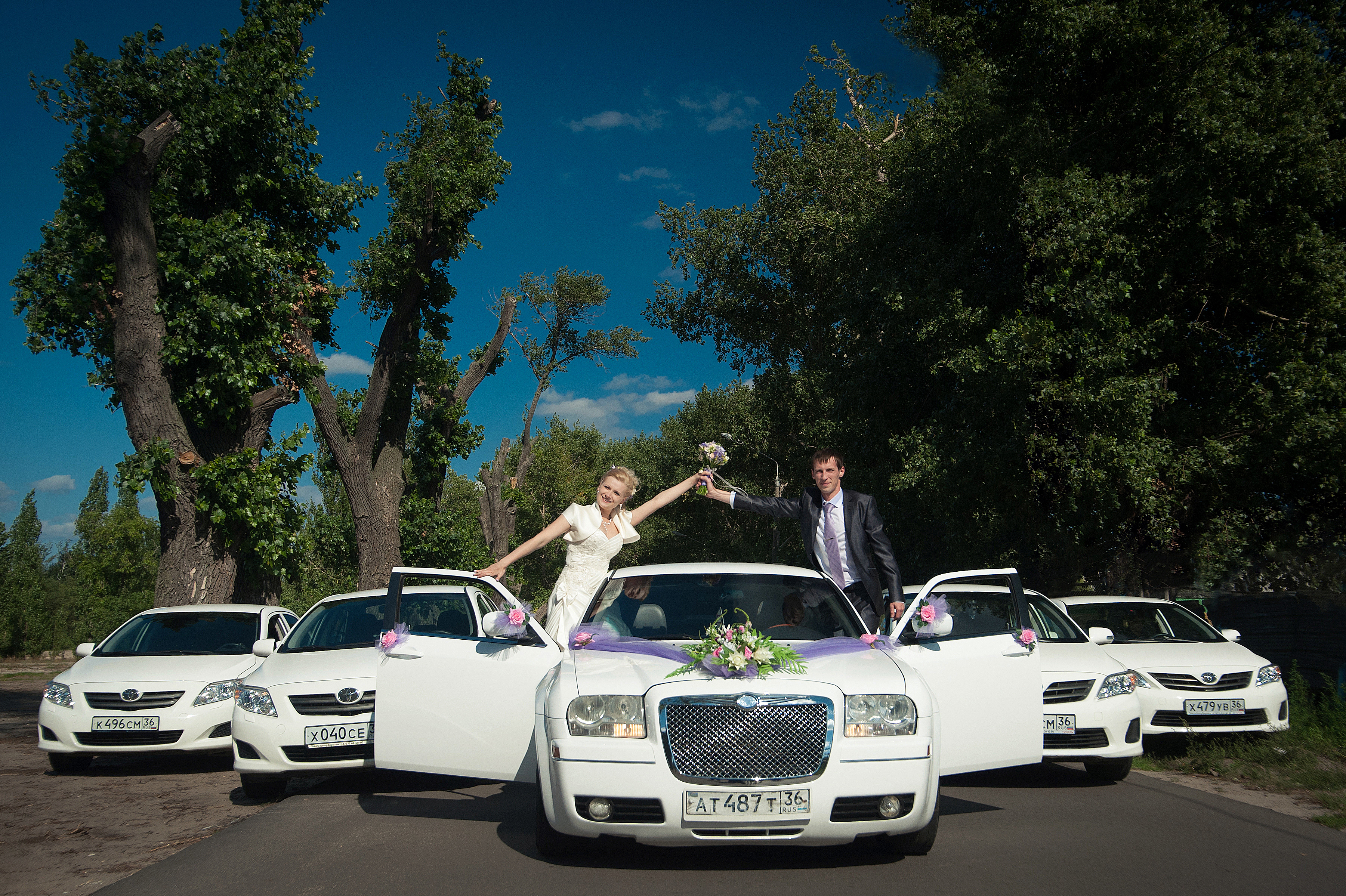Как сделать красивое свадебное украшение на авто своими руками: мастер-класс от Микрос