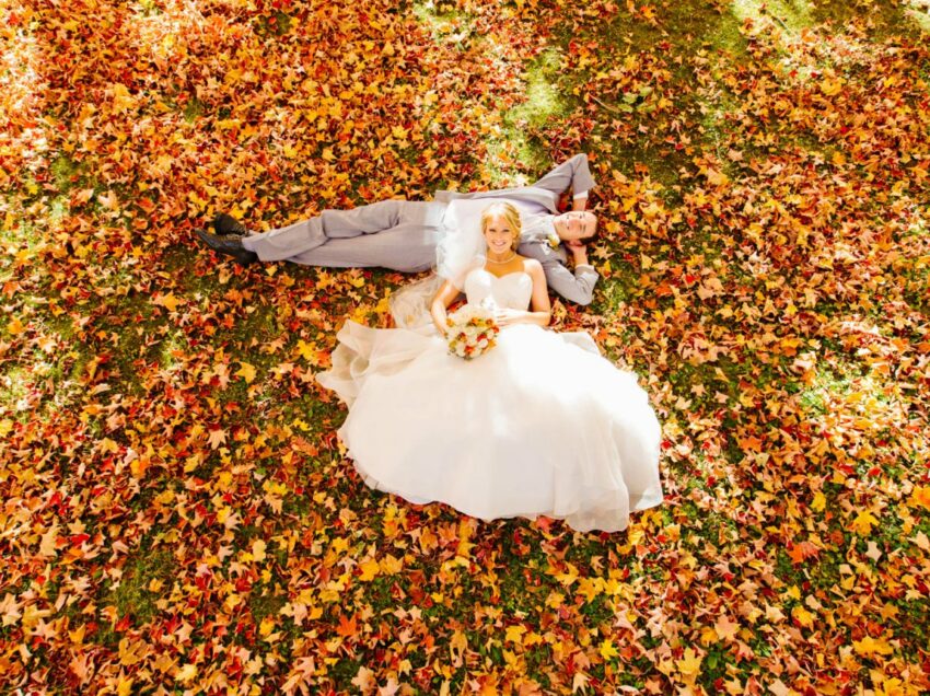 Счастливые приметы для свадьбы осенью